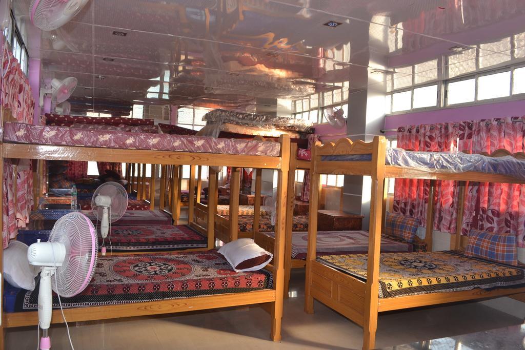 Hotel Sukh Sagar Inn 德奥加尔 客房 照片
